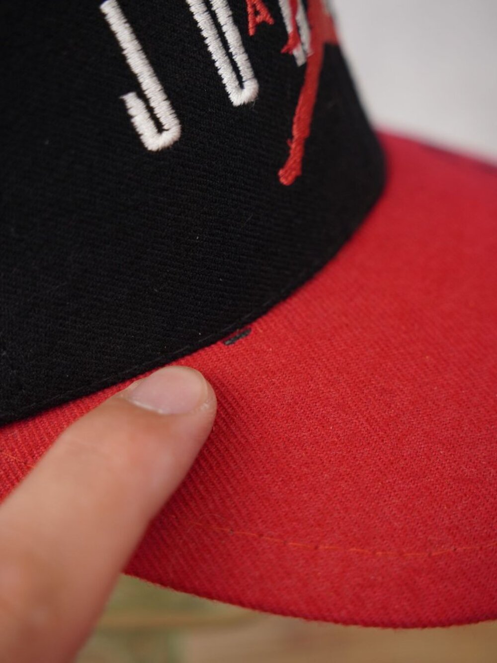 VTG Nike Air Jordan Wool Black Red Snapback Cap Jumpman Embroidered Signature - Picture 11 of 15